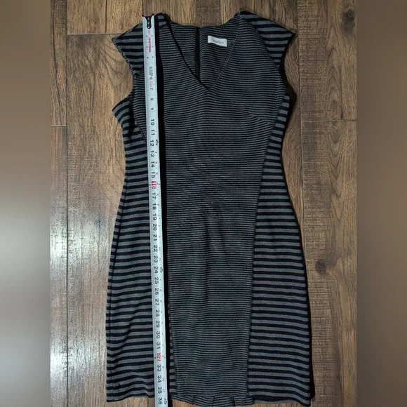 Calvin Klein Womens Size 6 Black & Gray Dual Striped Sheath Dress Cap Sleeves - Picture 9 of 15